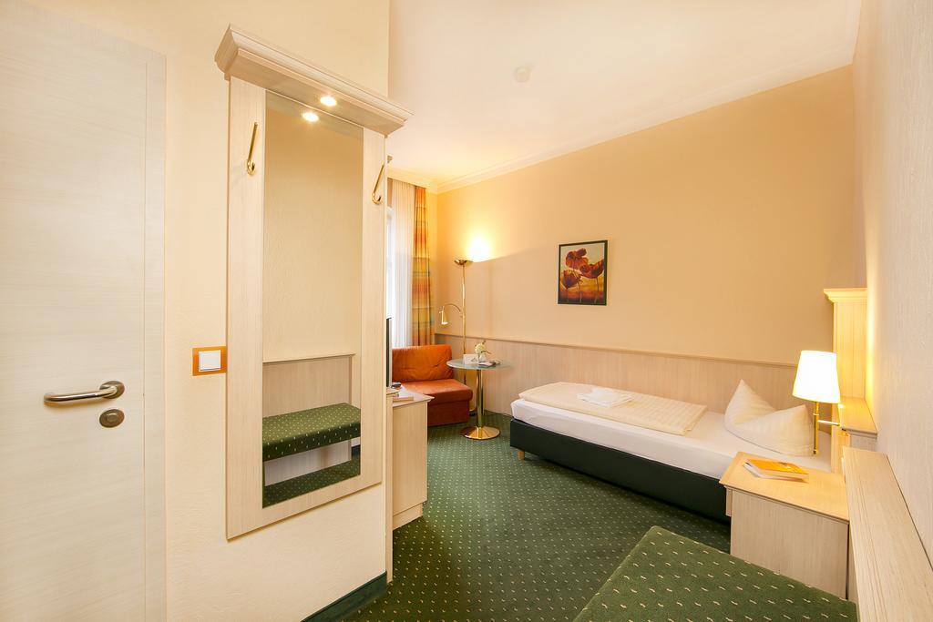 Hotel Dünenschloß Zinnowitz Habitación foto
